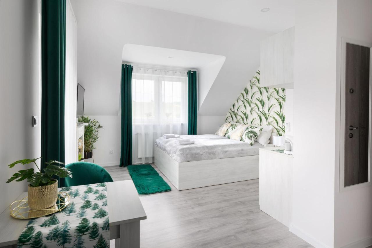 Pokoje Goscinne I Apartamenty Margaret Kudowa-Zdroj Bagian luar foto