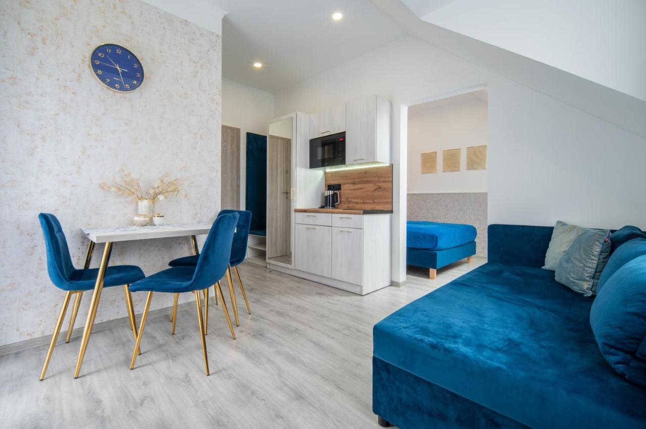 Pokoje Goscinne I Apartamenty Margaret Kudowa-Zdroj Bagian luar foto